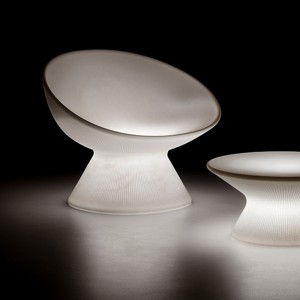 Sillón Fade Relax con luz para exteriores del catalogo Plust Collection.