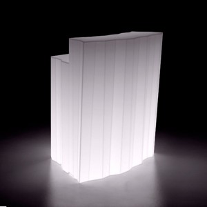 Esquina Frozen Light para exteriores de Plust Collection.