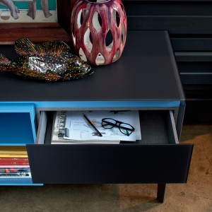 Aparador Cosmopolitan 124 de Bontempi. Muebles modernos de diseño italiano.