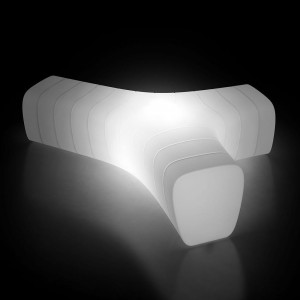 Banco Jetlag Light de Plust Collection. Mobiliario y complementos de exterior.