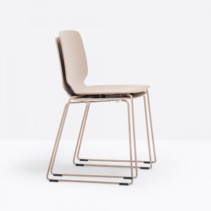 Silla Babila 2730/2740 de Pedrali. Sillas de diseño modernas para comerdor.