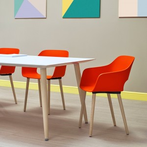 Sillón Babila 2755 de Pedrali. Sillas de diseño. Sillas para salón o comedor.