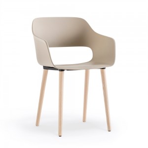 Sillón Babila 2755 de Pedrali. Sillas de diseño. Sillas para salón o comedor.