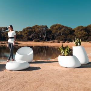 Macetero Stone de Diseño con Autorriego y en Varios Tamaños | Lluesma