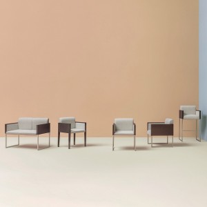 Sillón Box 742 de Pedrali. Sillones de diseño. Sillones moderno tapizados.