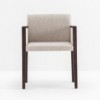 Sillón Box 742 de Pedrali. Sillones de diseño. Sillones moderno tapizados.
