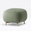 Pouf Buddy de Pedrali. Poufs tapizados de diseño. Poufs modernos para salón.