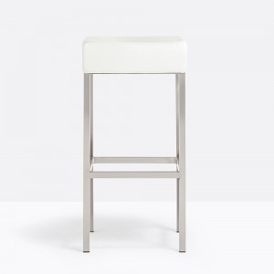 Taburete Cube XL 1453 de Pedrali. Taburetes de diseño. Taburetes para hotel.
