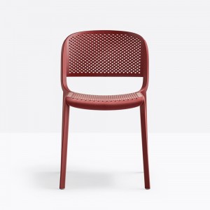 Silla Dome 261 de Pedrali. Sillas de diseño moderno. Sillas para terrazas.