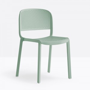 Silla Dome 261 de Pedrali. Sillas de diseño moderno. Sillas para terrazas.
