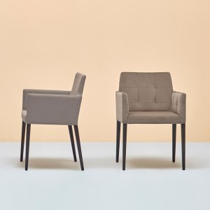 Sillón Dress 535 de Pedrali. Sillones y sillas de diseño italiano moderno.