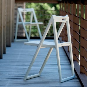 Silla Enjoy 460 de Pedrali. Sillas de diseño. Sillas plegables para terrazas.