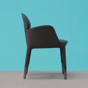 Sillón Ester 690 de Pedrali. Sillones modernos para hogar y contract.