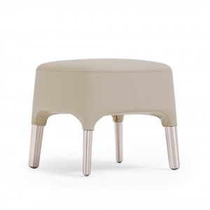 Sillón Ester 690 de Pedrali. Sillones modernos para hogar y contract.