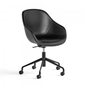 Silla AAC 155 de aluminio y polipropileno tapizada de Hay ideal para las oficinas.