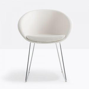 Sillón Gliss 1020 de Pedrali. Sillas de diseño. Sillones tapizados con cojín.