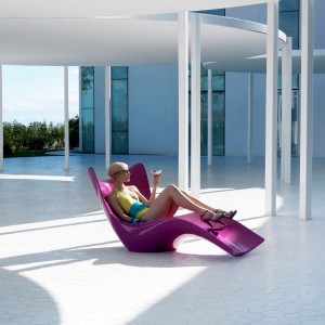 Tumbona Surf con Acabado Lacado o Mate | Diseño Vondom | Lluesma