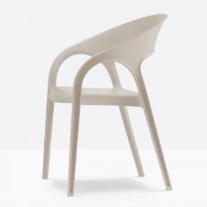 Sillón Gossip 620/621 de Pedrali. Sillas de diseño. Sillas de plástico.