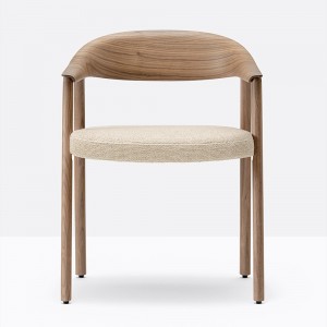 Sillón Héra 2865 de Pedrali. Sillas de diseño de madera con asiento tapizado.