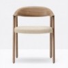 Sillón Héra 2865 de Pedrali. Sillas de diseño de madera con asiento tapizado.