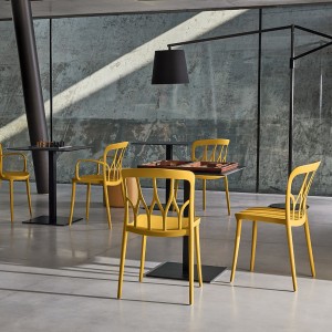 Silla Galaxy de Bontempi. Sillas de diseño para patio y jardín.