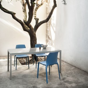 Silla Hidra de Bontempi. Sillas de diseño italiano para interiores y exteriores.