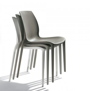 Silla Hidra de Bontempi. Sillas de diseño italiano para interiores y exteriores.
