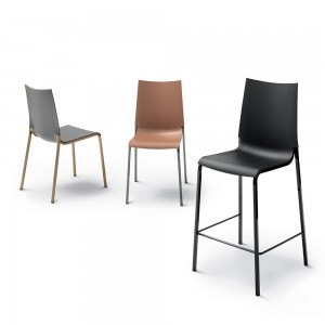 Taburete Eva Outdoor de Bontempi. Taburetes y sillas de exterior de diseño.