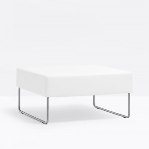 Pouf Host lounge outdoor de Pedrali. Poufs de diseño modular. Poufs para exteriores.