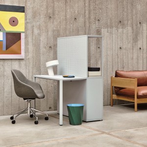 Lámpara de sobremesa Slant de Hay. Diseño de lámparas para salón o estudio.