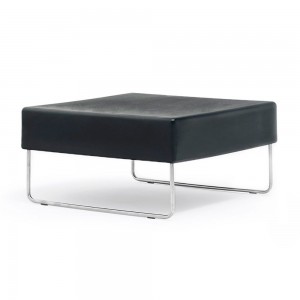 Pouf Host lounge outdoor de Pedrali. Poufs de diseño modular. Poufs para exteriores.