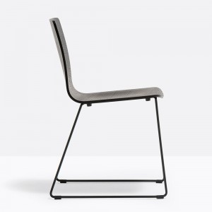 Silla Inga 5613/5619 de Pedrali. Sillas de diseño moderno. Sillas para comedor.