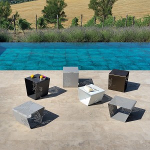 Mesita Puf Pattern Outdoor de Bontempi. Mesita auxiliar o puf para patios o terrazas.