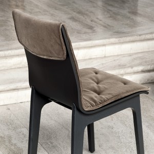 Silla Alfa Cojín de Bontempi. Sillas para comedor de diseño italiano.