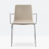 Sillón Inga 5684 de Pedrali. Sillones de diseño. Sillas tapizadas con resposabrazos.