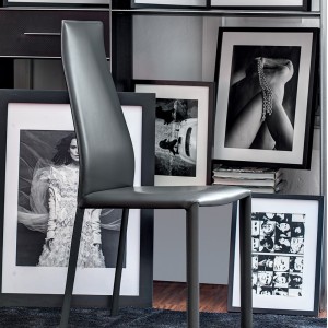 Silla Dalila de Bontempi. Modernas sillas y butacas de diseño italiano.