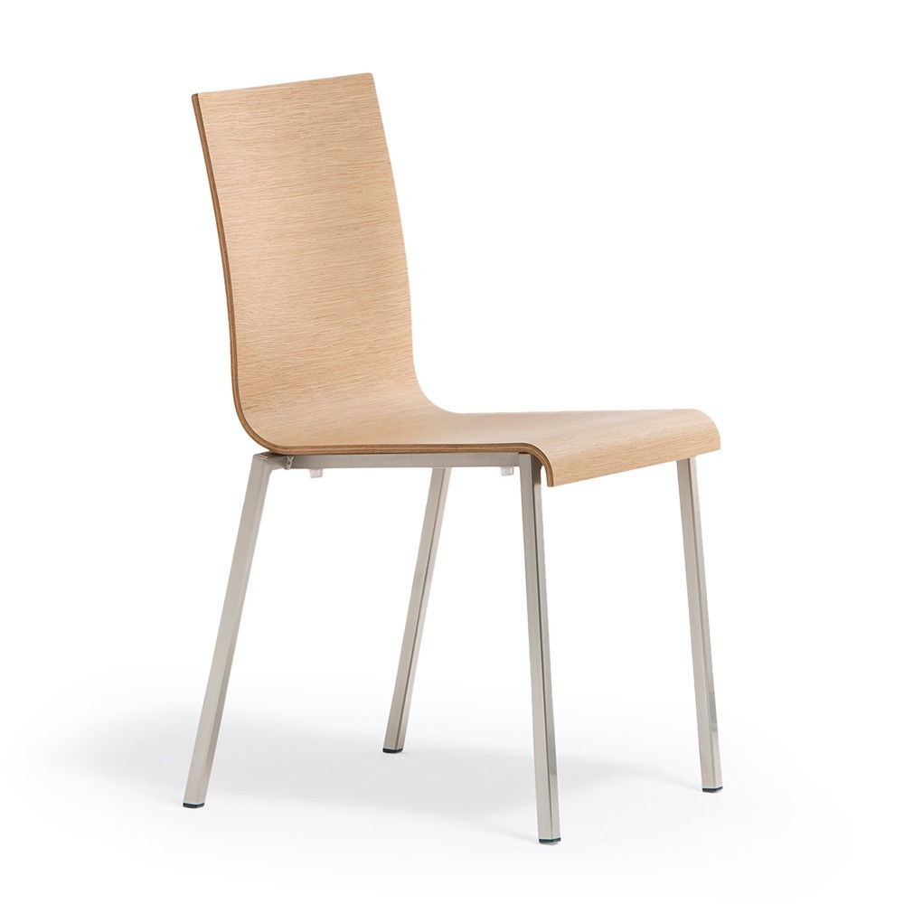 Silla Kuadra 1321 de Pedrali. Sillas de diseño. Sillas modernas contract.