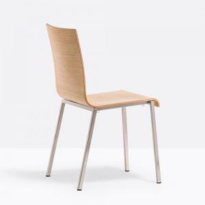 Silla Kuadra 1321 de Pedrali. Sillas de diseño. Sillas modernas contract.