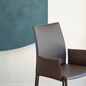 Silla Linda de Bontempi. Sillas de diseño italiano. Sillas para comedor.