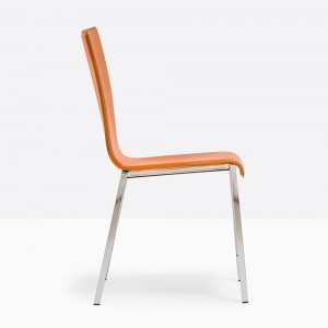 Silla Kuadra 1291 de Pedrali. Sillas de diseño. Sillas tapizadas para contract.