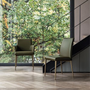 Silla Mila de Bontempi. Sillas y butacas de comedor de diseño italiano.