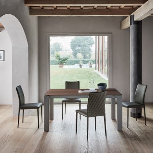 Silla Nata Flex Acero de Bontempi. Sillas de comedor de diseño contemporáneo.
