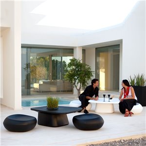Puf Noma Low con Luz LED Interior y Acabado en Color Hielo de Vondom