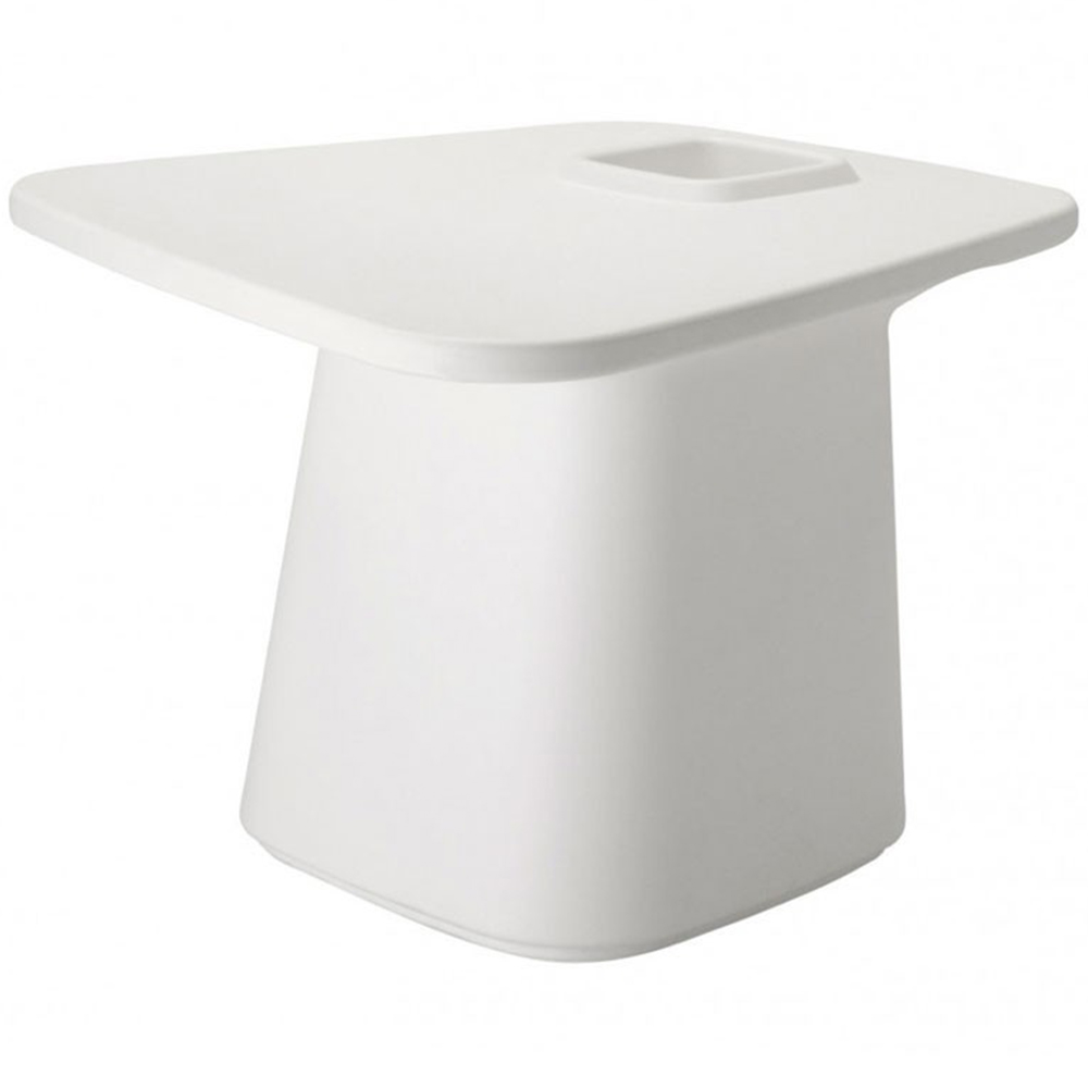 Mesa Macetero Noma Medium con Autorriego, de Color Hielo con Luz Led