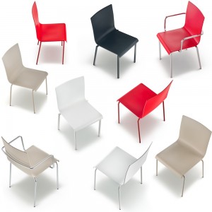 Silla Kuadra XL 2403/2409 de Pedrali. Sillas de diseño moderno. Sillas plásticas.