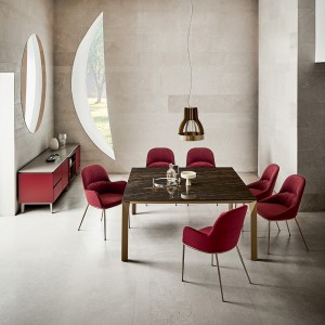 Silla Queen Acero de Bontempi. Sillas tapizadas en ecopiel de diseño italiano.