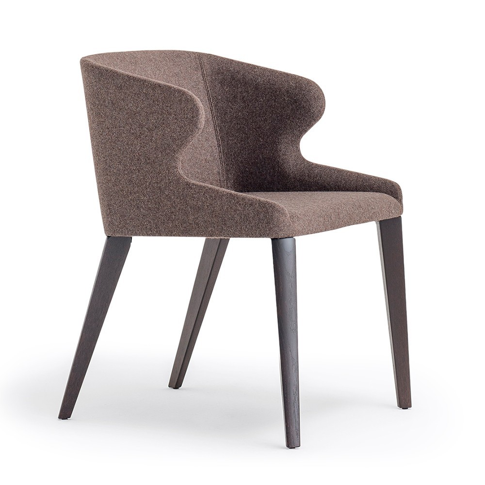 Sillón Leila 681 de Pedrali. Sillones de diseño. Sillones de salón y contract.