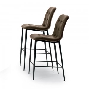 Taburete Kuga de Bontempi. Sillas y taburetes de cocina. Muebles de diseño.