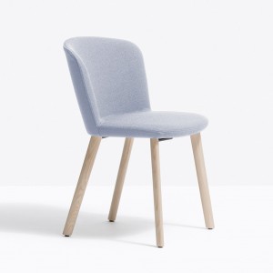 Sillón Nym 2832 de Pedrali. Sillas de diseño. Sillas tapizadas modernas.
