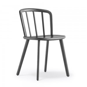 Silla Nym 2830 de Pedrali. Sillas de diseño. Sillas de madera modernas.